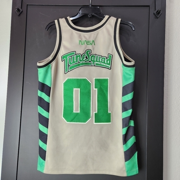 TUNESQUAD Space Jam Movie Authentic Basketball Jersey Headgear Classics NASA - Picture 4 of 7